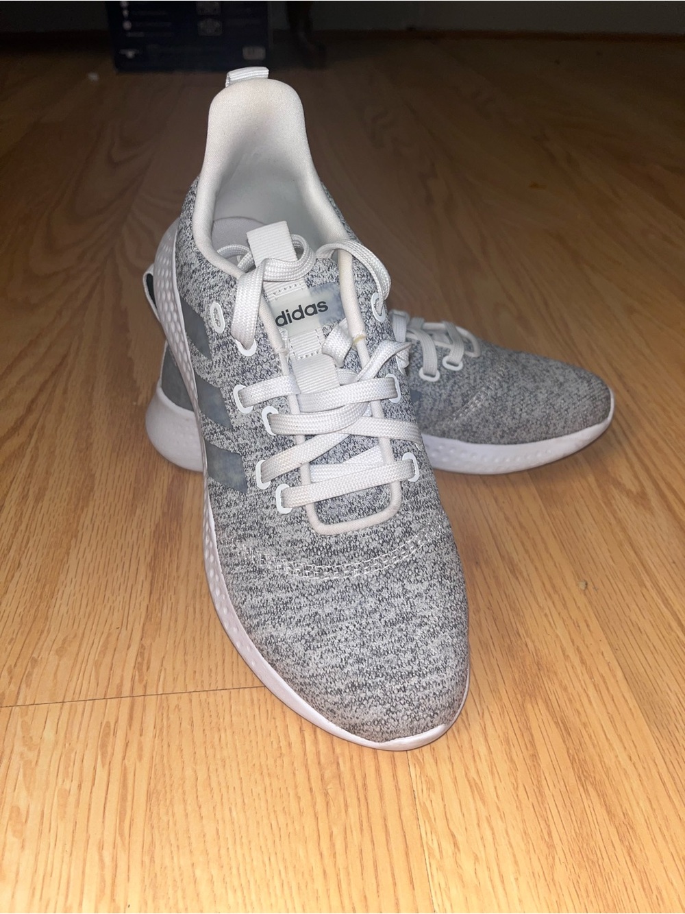 Adidas Women’s cloud foam size 7.5